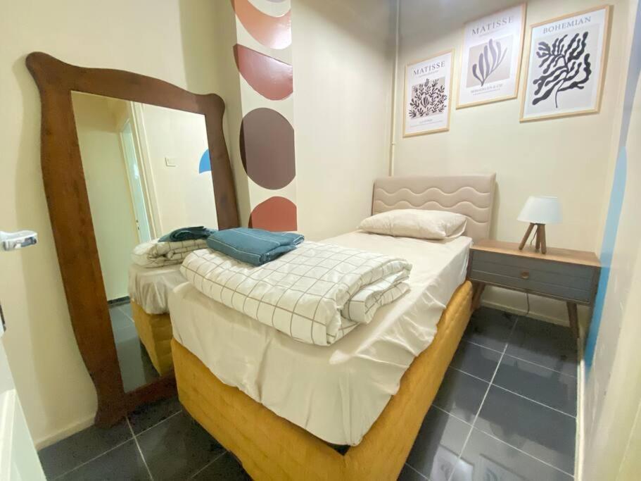 Comfy - Spacious Flat On The Kadikoey Seaside Daire İstanbul Dış mekan fotoğraf