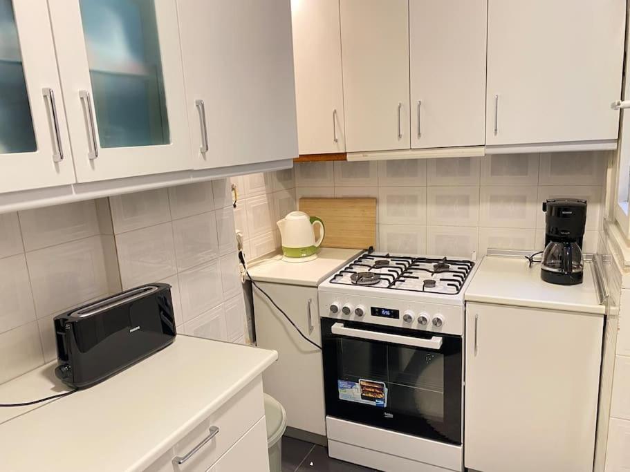 Comfy - Spacious Flat On The Kadikoey Seaside Daire İstanbul Dış mekan fotoğraf